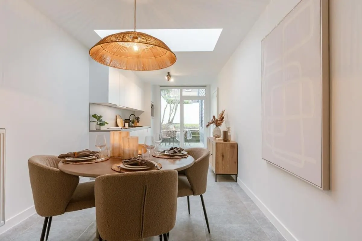 Huswell - Cosy Bohemian Decorated Apartment With Terrace Ostend