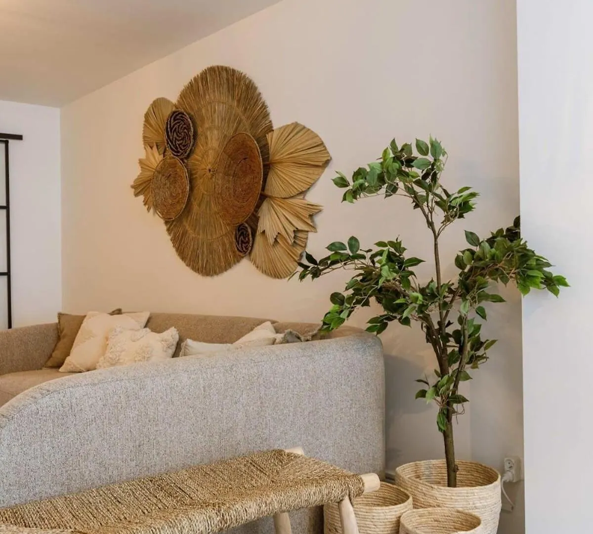 Huswell - Cosy Bohemian Decorated Apartment With Terrace Ostend 0*,  Belgium